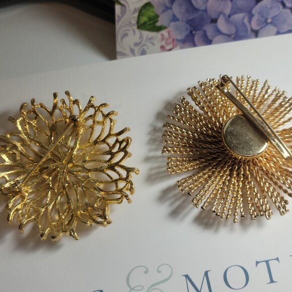 DAUGHTERS AND MOTHER'S GIFT BROOCH FOR SPECIAL DAY WEDDING BIRTHDAY GIFTS - Picture 3 of 7